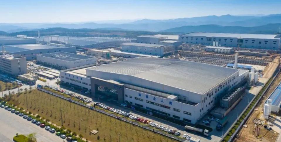 助力國家“雙碳”戰(zhàn)略，加速光伏企業(yè)制造升級 5G+工業(yè)互聯(lián)網(wǎng)助力晶澳曲靖基地打造智慧工廠